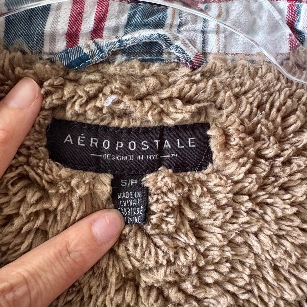 Cozy Cabincore Sherpa-Lined Flannel Shirt Jacket – Aéropostale S/P - Picture 2 of 4